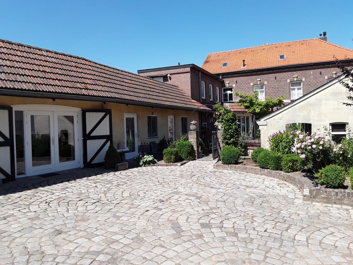 Ferrum Ferrum Valkenburg aan de Geul Exterior foto
